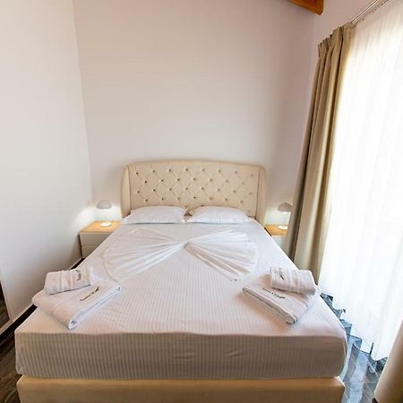 Santa Oliva Suites Ksamil Zewnętrze zdjęcie